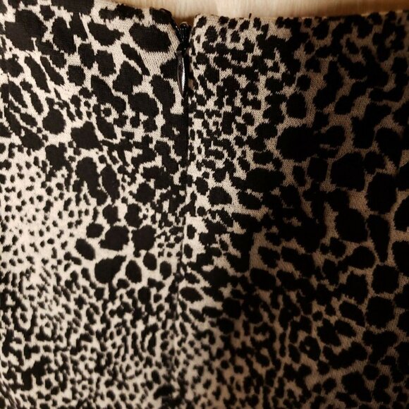 Calvin Klein Knit Leopard Print Sheath Dress 4 - Picture 4 of 6